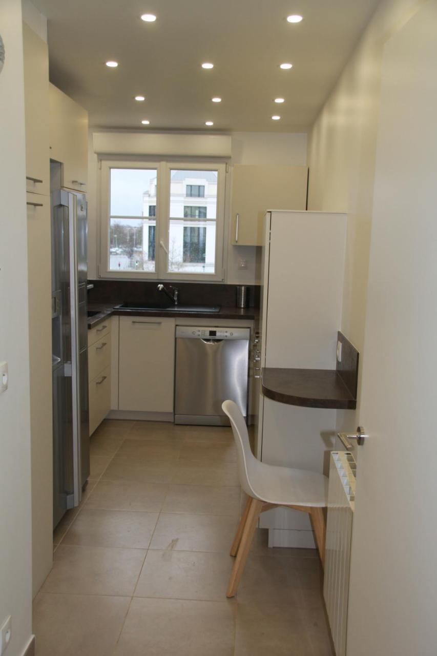 Disney Apart,3 Mn From Disney, 4Bedrooms, Double Free, Secured Parking,105 M2 Chessy  Eksteriør billede