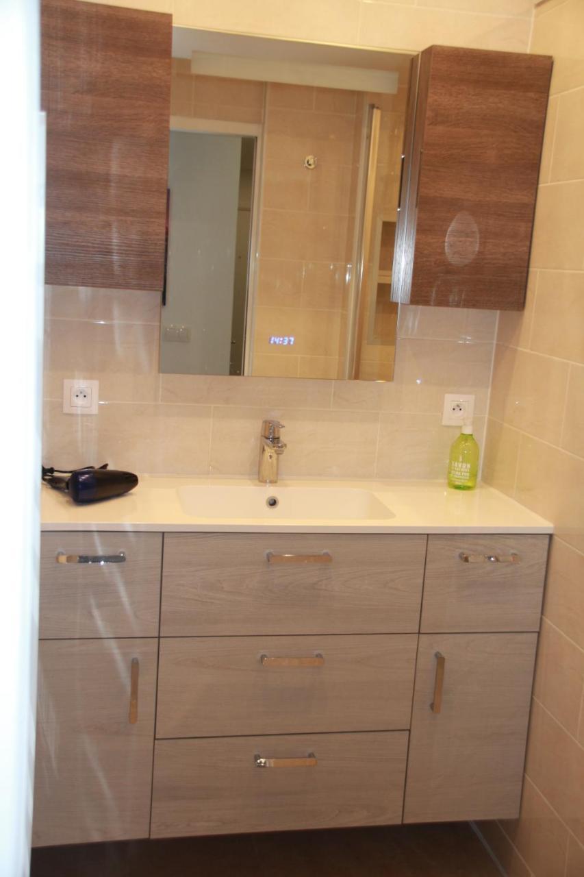 Disney Apart,3 Mn From Disney, 4Bedrooms, Double Free, Secured Parking,105 M2 Chessy  Eksteriør billede