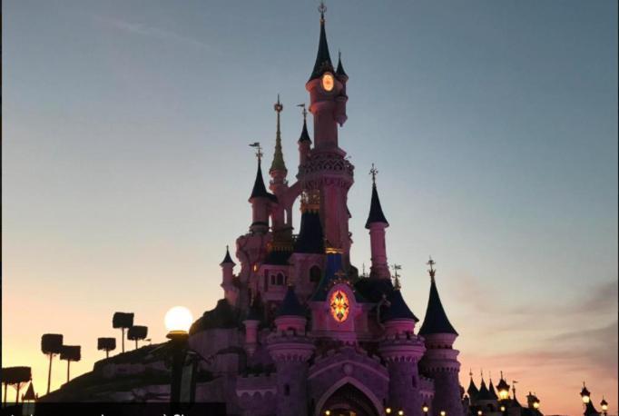 Disney Apart,3 Mn From Disney, 4Bedrooms, Double Free, Secured Parking,105 M2 Chessy  Eksteriør billede